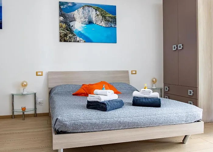 Orizzonte 5 Terre - Via Lunigiana 221 - Stazione Migliarina, Interno 18 * Специя