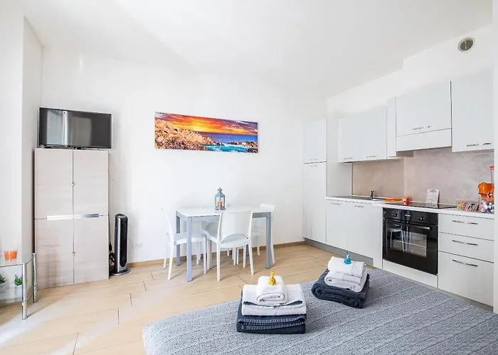 Orizzonte 5 Terre - Via Lunigiana 221 - Stazione Migliarina, Interno 18 La Spezia